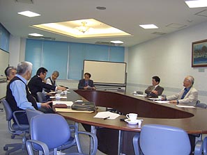 02.jpg
