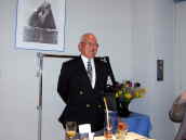s016.jpg