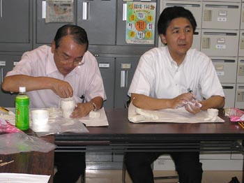 05.jpg