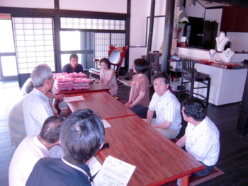 05.jpg