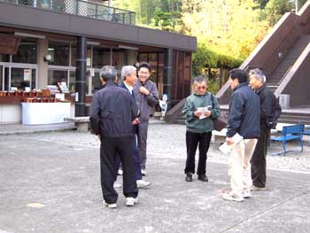 03.jpg